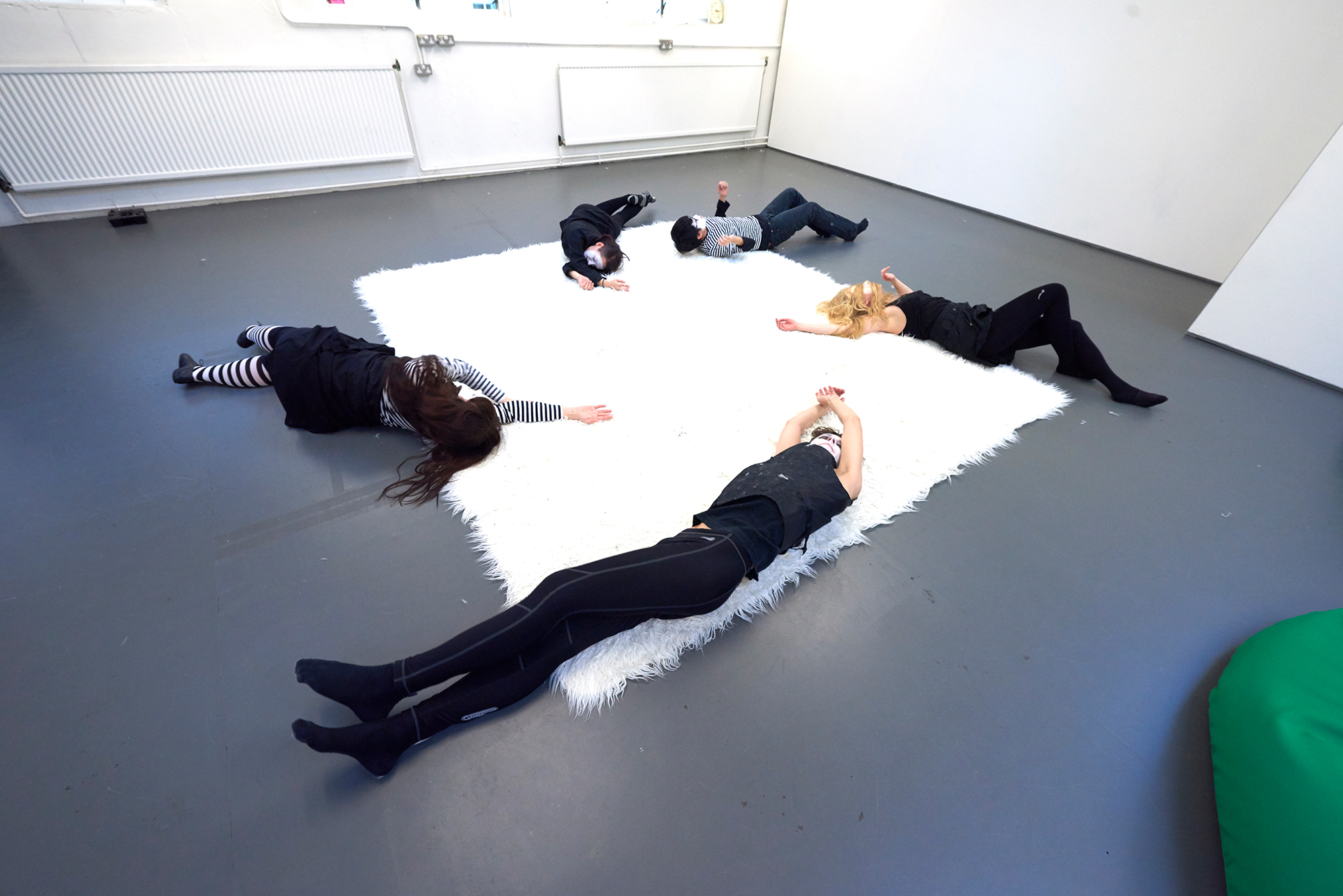 karasutra mimes rolling